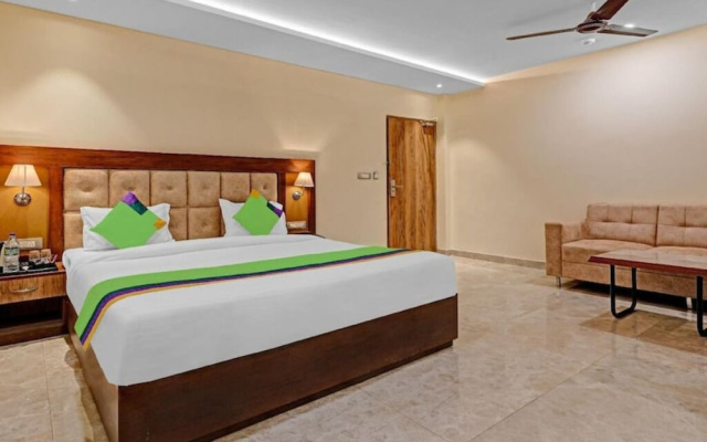 Hotel Heaven Grand Lucknow