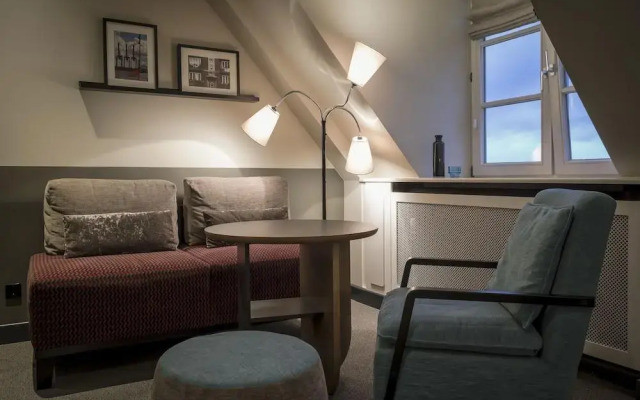 Apartment040