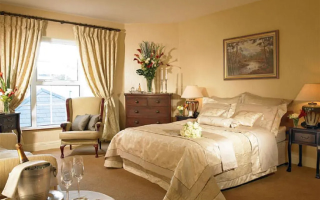 Ashfield House
