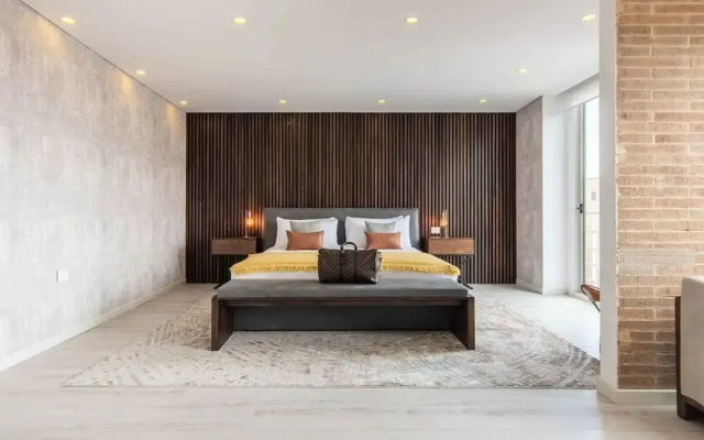 Luxury 4BR in Usaqu n