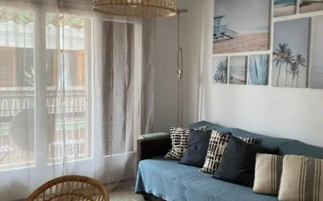 CERVANTES cosy apartment
