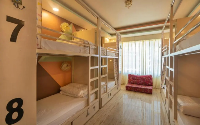 Moustache Rishikesh Luxuria - Hostel