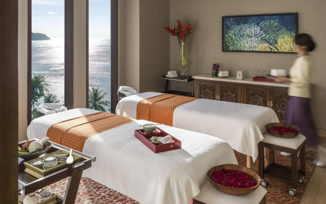 Dusit Thani Guam Resort