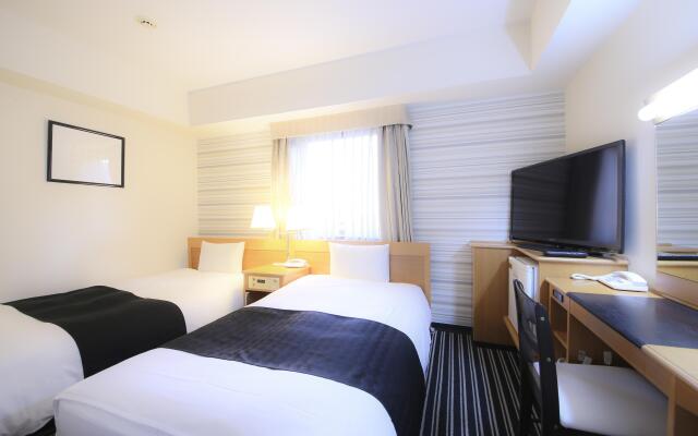 Отель APA Hotel Nishiazabu Япония, Токио - отзывы, цены и фото номеров - забронировать отель APA Hotel Nishiazabu онлайн комната для гостей