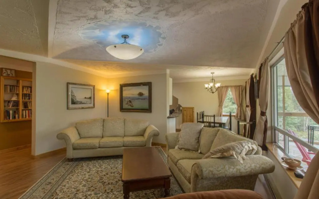Higgin's Inn