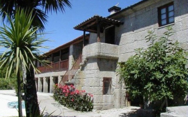 Rustic House with Swimming Pool, Vieira Minho by Izibookings