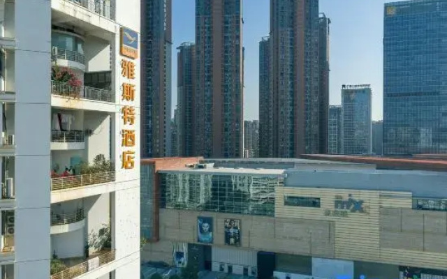 Yeste Hotel