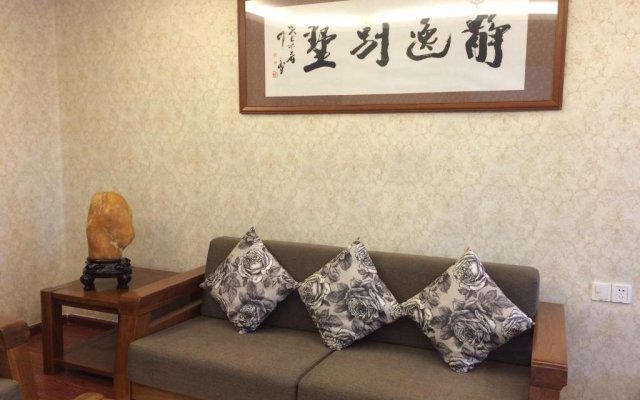 Moganshan Mantin Holiday Hotel in Huzhou, China from 78$, photos, reviews - zenhotels.com guestroom
