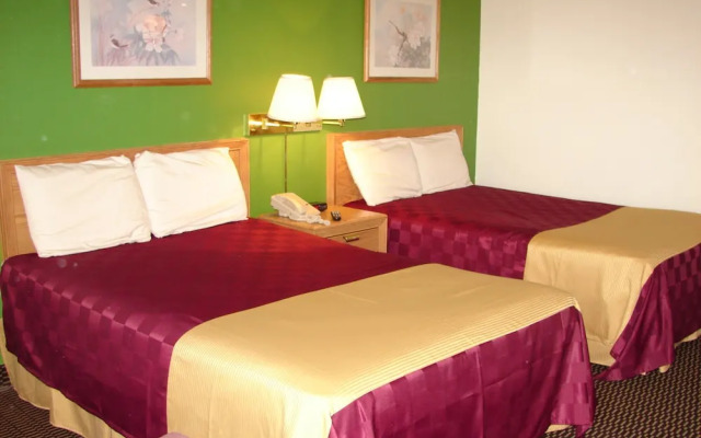 Columbus Inn & Suites