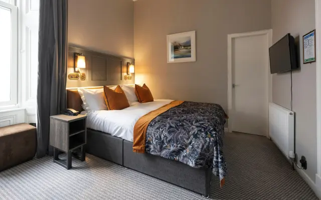 Skeabost House Hotel