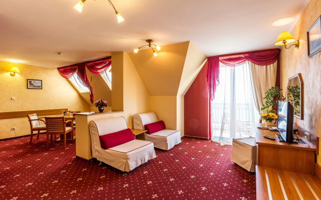 Saint George Hotel & Medical Spa