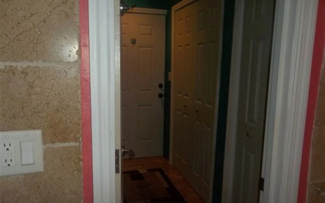 The Colonial Rental Suite