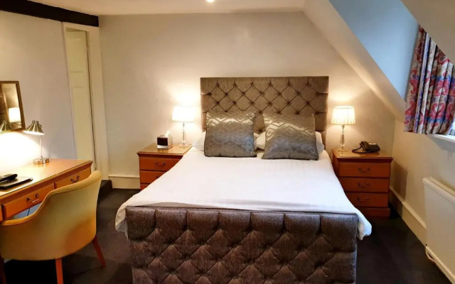 The Crown House Hotel
