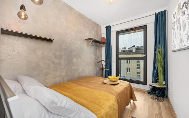 Lumina 4-room apartment in Center