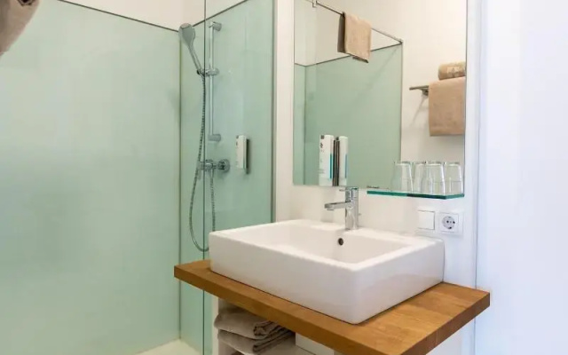 sHome Self-Check-in Hotel Graz