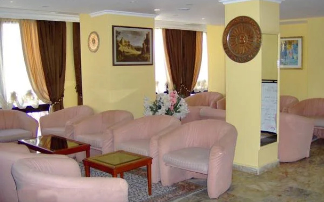 Budak Hotel