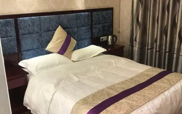 Kaiyue Theme Hotel