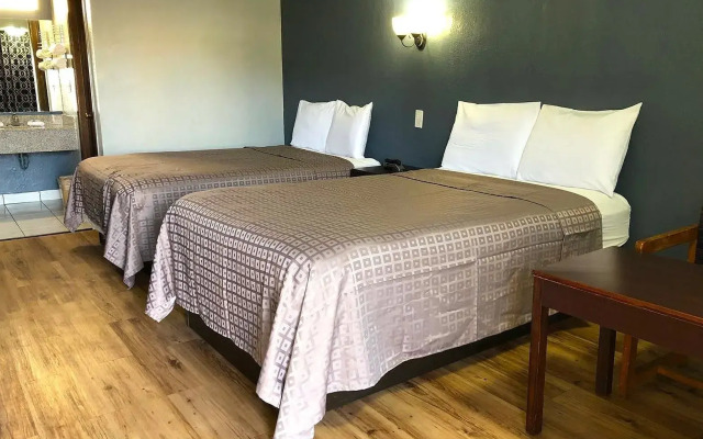 Best Value Inn Garland