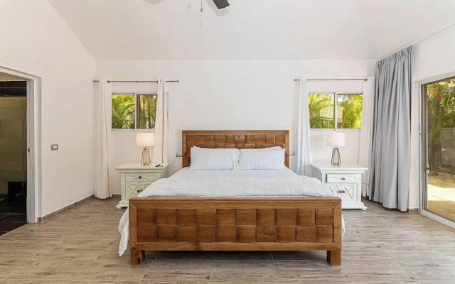 Villa Ocean Dream 3BR Oasis and Guesthouse