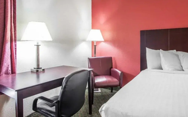 Comfort Inn & Suites Wyomissing/Reading