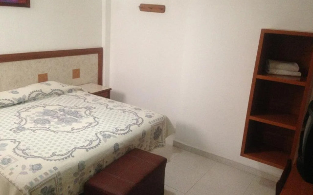 Hotel Niza Palace