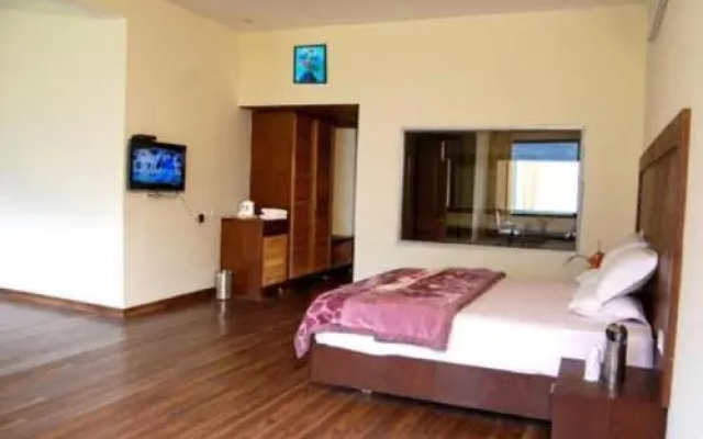 OYO 13196 Armaan Resorts
