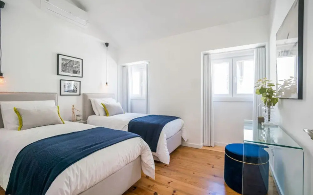 Chiado & Design Apartment
