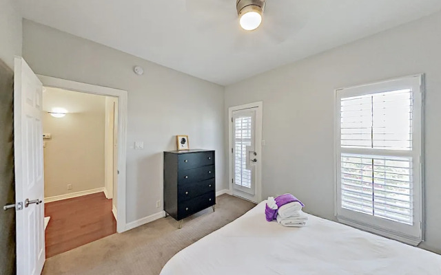 1111eriv 4 Bedroom Home