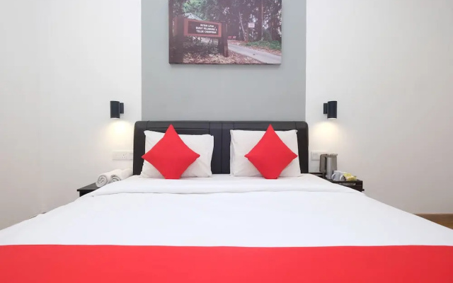 Carlton Inn Bukit Ubi