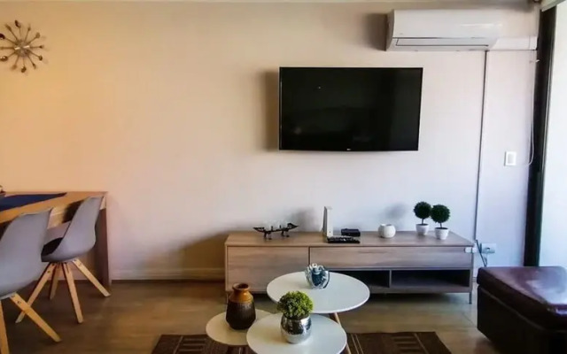 Kennedy Modern 2 Bed Apt in Las Condes