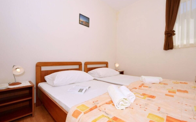 Apartments Sima
