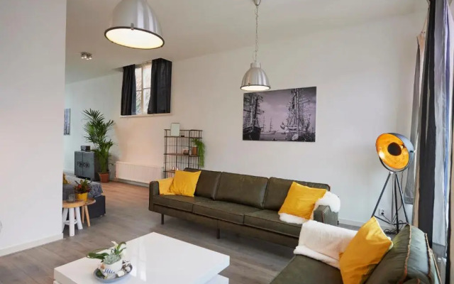 Harlingen oldtown apartment