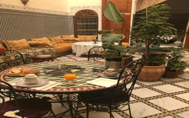 Riad Taj Salma