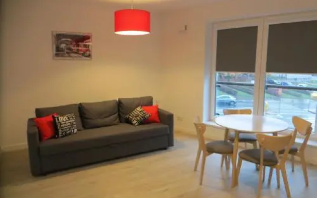 Poznan Black Red apartment