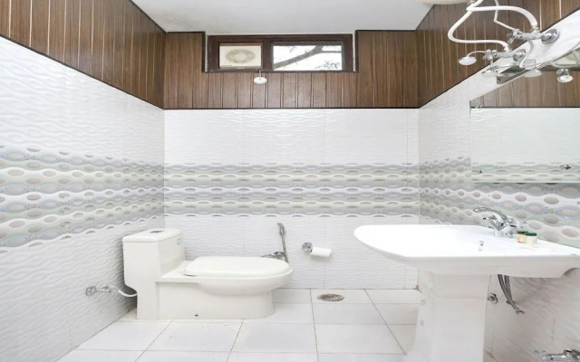 Oyo 17175 Home Blissful 2Bhk Kumarhatti