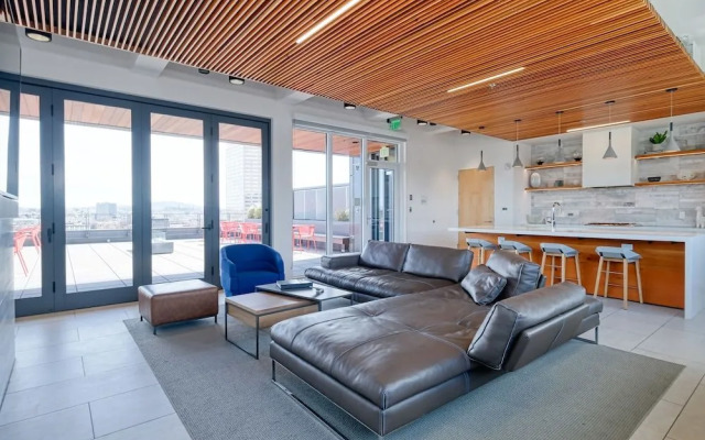 Modern Apartments by Barsala