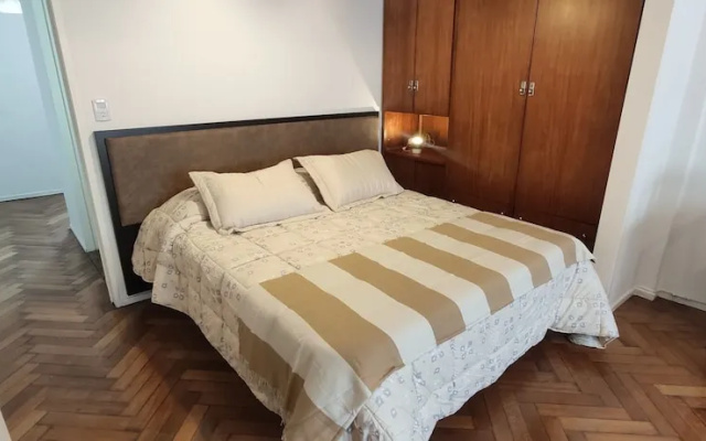 Spacious Retreat Studio Near Obelisk