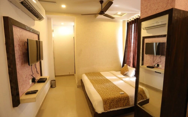Hotel West Wood Inn by OYO