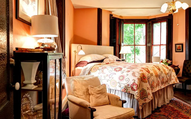High Meadows Vineyard Inn