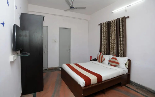 OYO 4229 Rishi Homes Stay