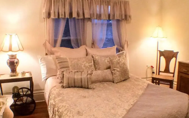 Taylor Made Bed and Breakfast