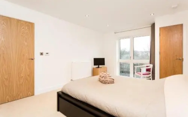 Greenwich/02 Luxury Apartment