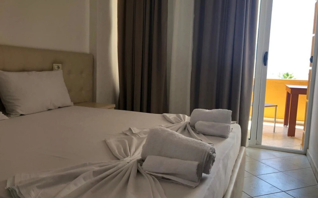 Seaview Apartment