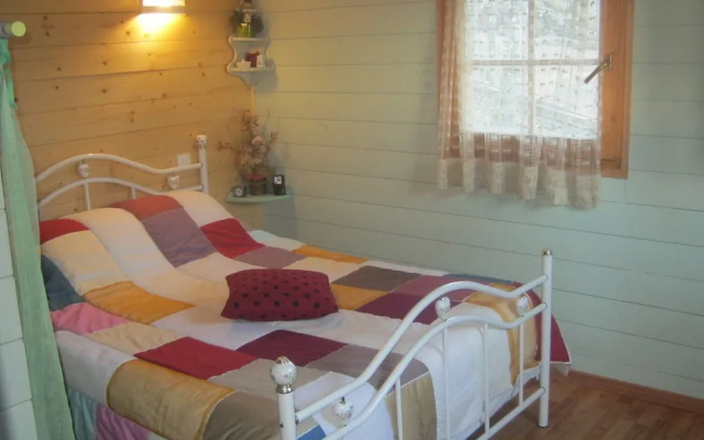 Chalet dans les bois du Quercy