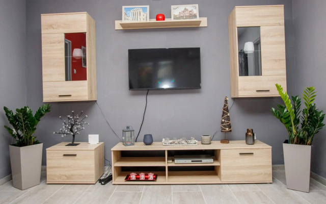 7 Days Premium Apartment
