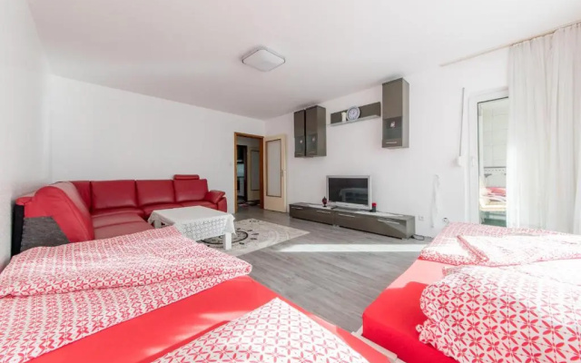 6679 Privatapartment Messe Süd