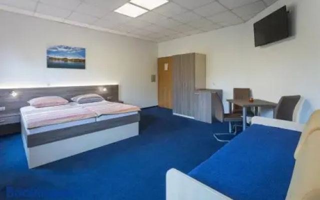 Apartment Center