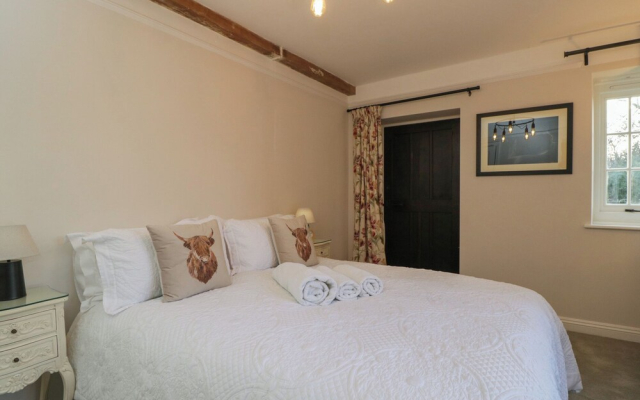 Maud Heath's Snug