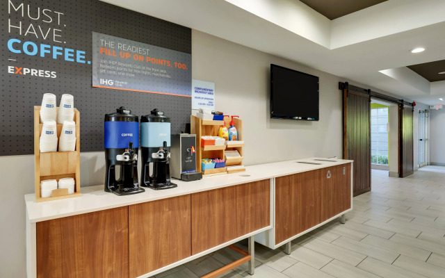 Holiday Inn Express & Suites Orangeburg by IHG