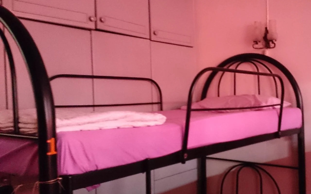 Queen Suriya's Hostel